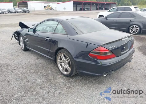 2004 Mercedes-Benz Sl 55 Amg z USA, uszkodzony, nr VIN WDBSK74FX4F084226